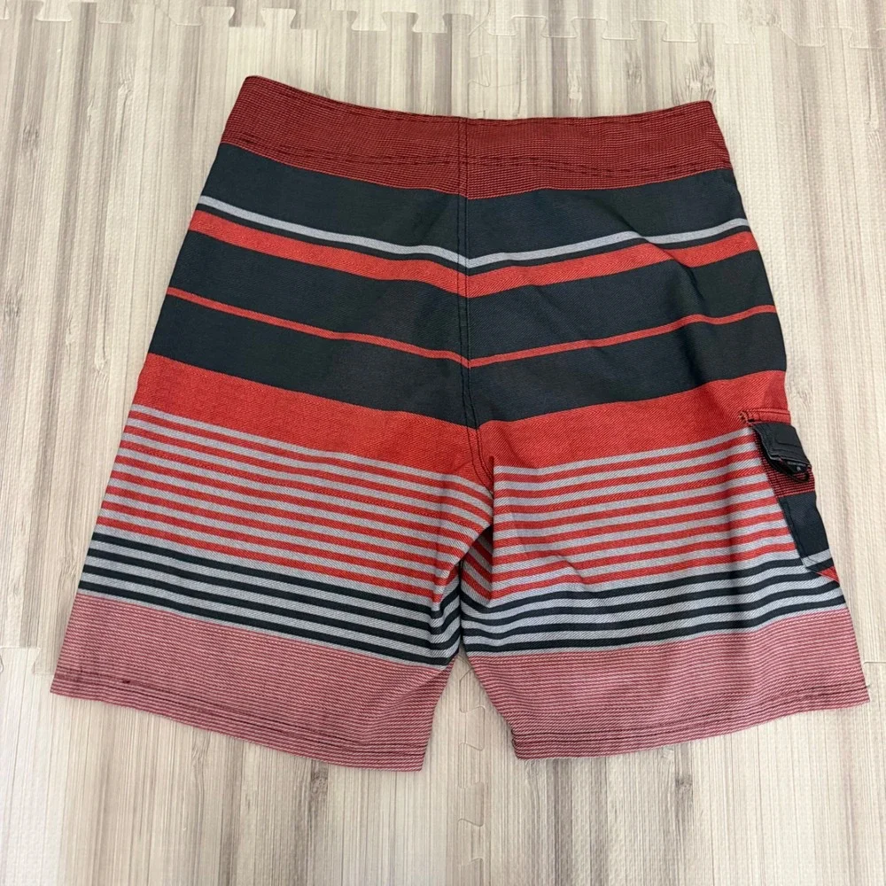 Ocean Current Board Shorts Mens 34 Red Black Striped Stretch Cargo Pocket Surf